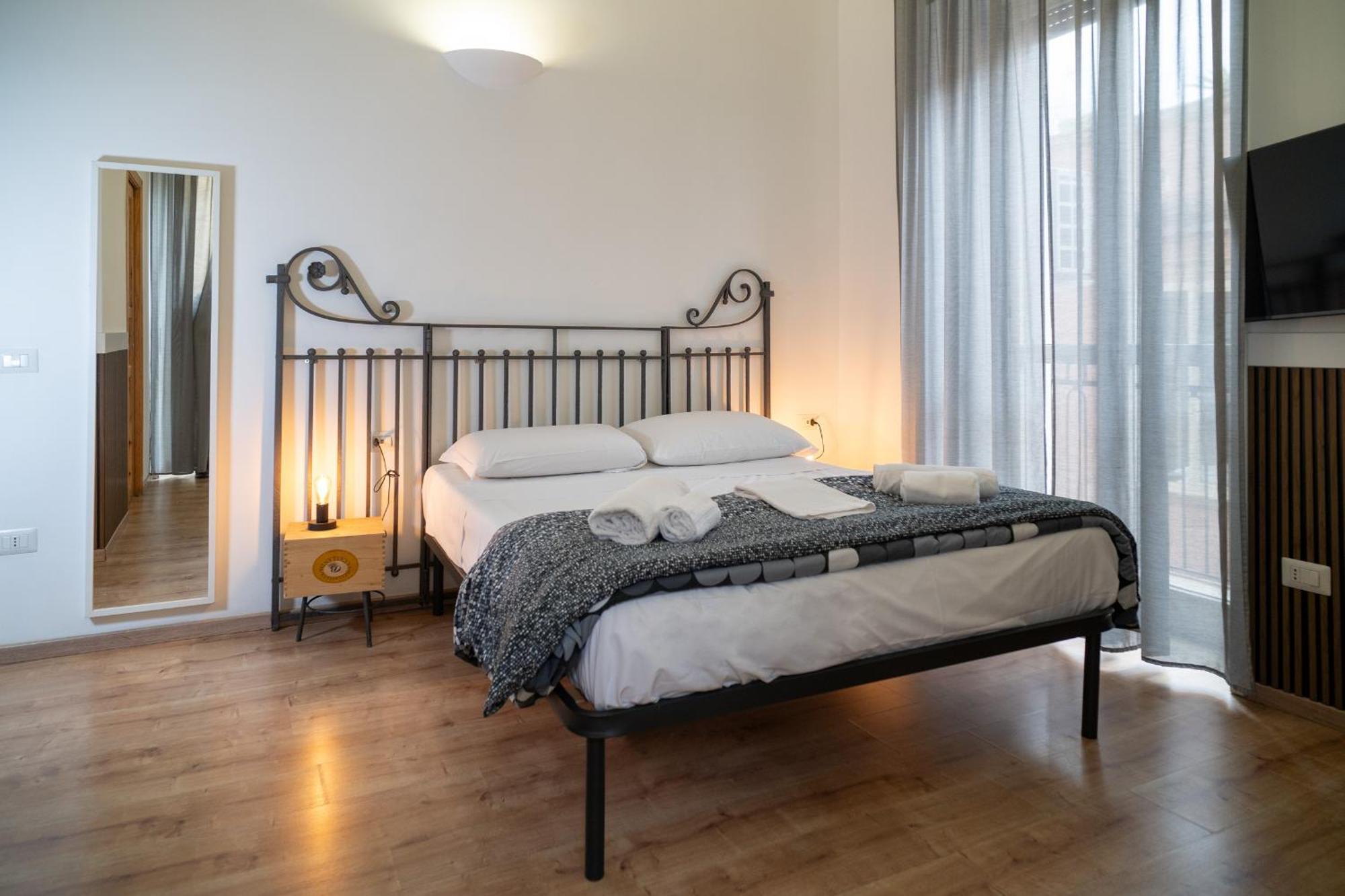 B&B Universita Naples Exterior photo